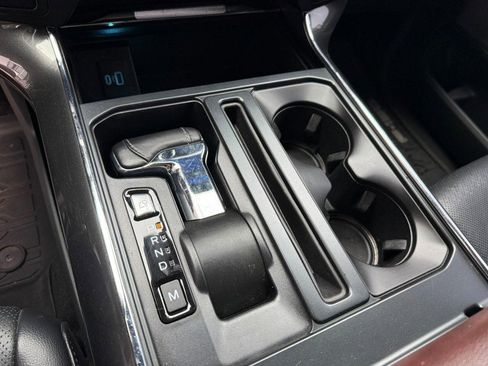 Used 2021 Ford F150 Lariat w/ Equipment Group 502A High image 37