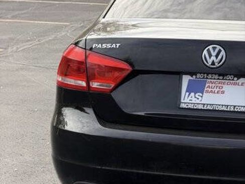 Used 2015 Volkswagen Passat 1.8T Limited Edition image 6