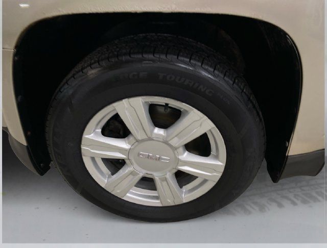 Used 2015 GMC Terrain SLE w/ Convenience Package AWD/4WD image 19