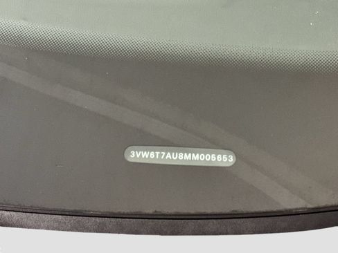 Used 2021 Volkswagen GTI SE FWD image 24