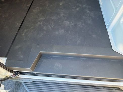 New 2026 Ford Transit 250 148 Medium Roof image 16