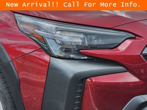 Used 2025 Subaru Outback Premium AWD/4WD image 9