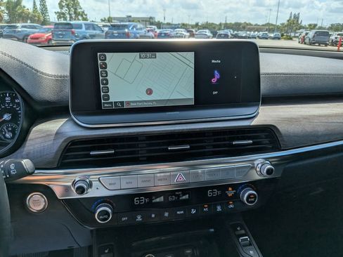 Certified 2022 Kia Telluride EX FWD image 22