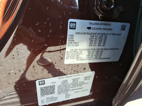 Used 2024 Chevrolet Silverado 2500 LTZ w/ LTZ Plus Package image 38