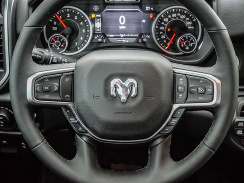 New 2026 RAM 1500 4x4 Crew Cab image 28