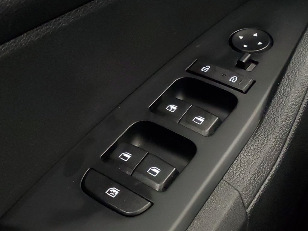 Used 2024 Kia Sportage LX FWD image 15