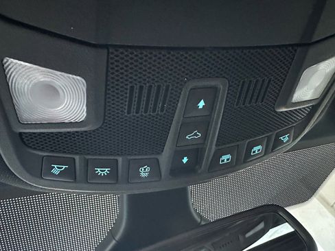 Used 2024 Ford Edge ST-Line w/ Class II Trailer Tow Package image 46