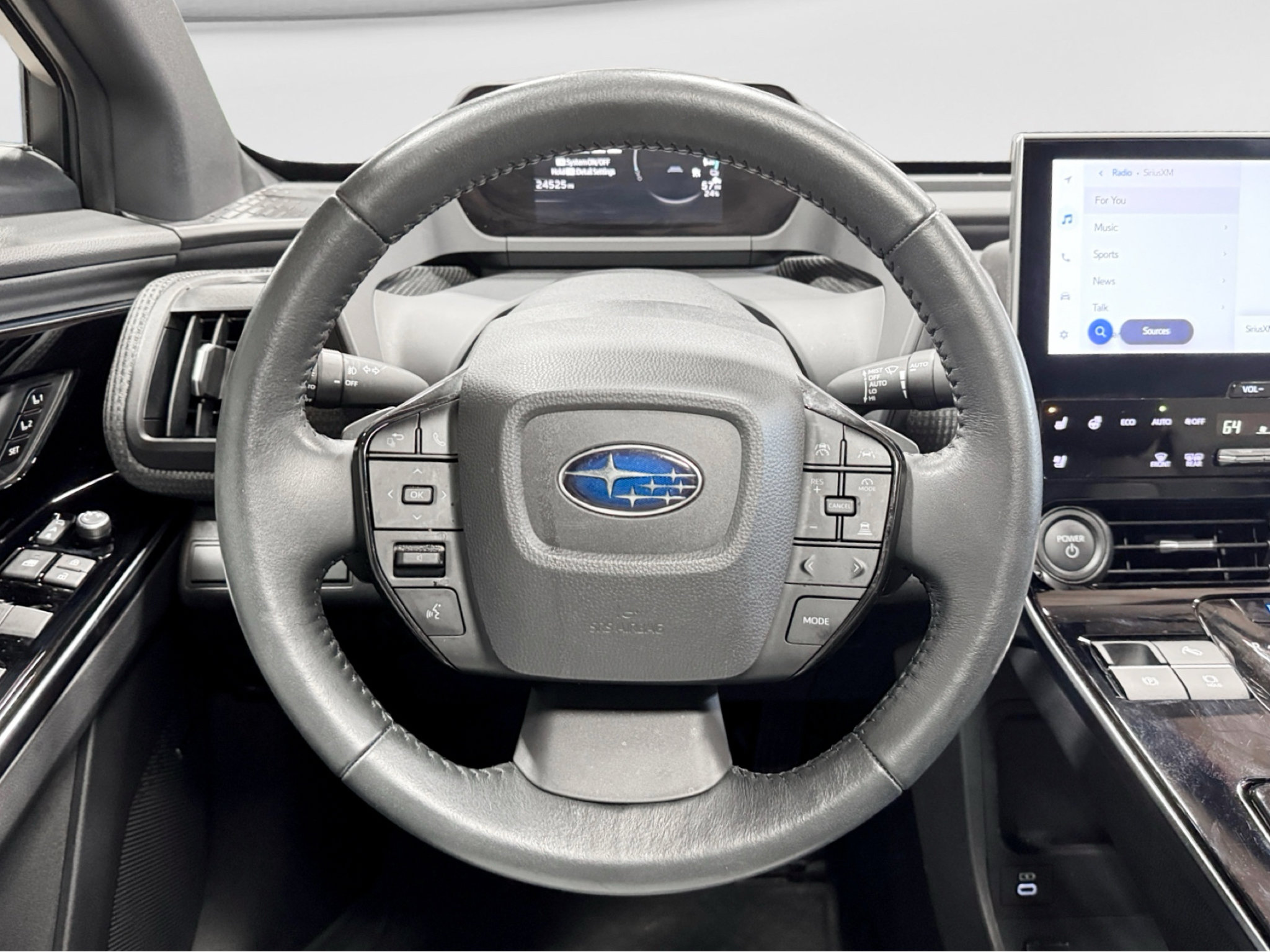 Used 2023 Subaru Solterra AWD image 9
