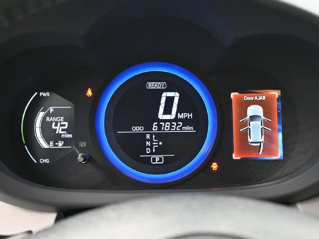 Used 2012 Toyota RAV4 EV FWD image 22