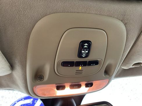 Used 2010 Jaguar XK Convertible image 26