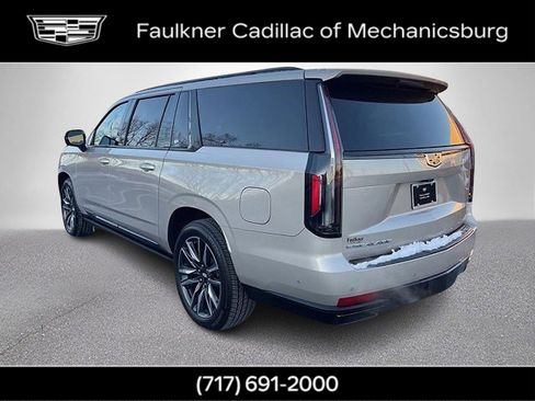 Used 2021 Cadillac Escalade ESV Sport w/ Driver Assist Tech Package image 11