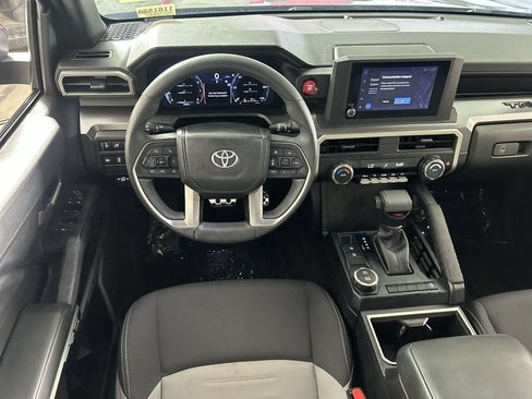 Used 2025 Toyota Tacoma TRD Sport RWD image 22
