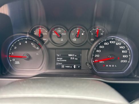 Used 2021 GMC Sierra 1500 4x4 Crew Cab w/ Sierra Value Package image 22