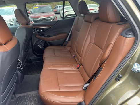 Used 2024 Subaru Outback Touring image 12