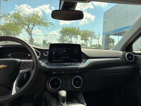 Used 2023 Chevrolet Blazer LT w/ Convenience Package image 9