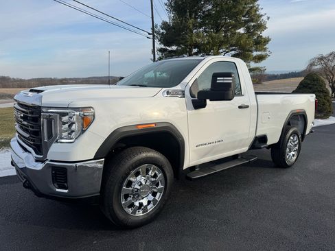 Used 2022 GMC Sierra 2500 Pro w/ Convenience Package image 1