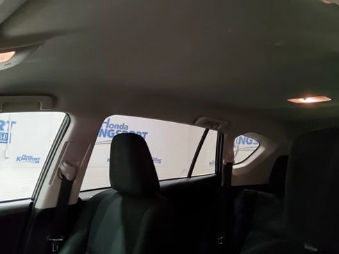 Used 2018 Toyota RAV4 LE w/ Carpet Mat Package image 29