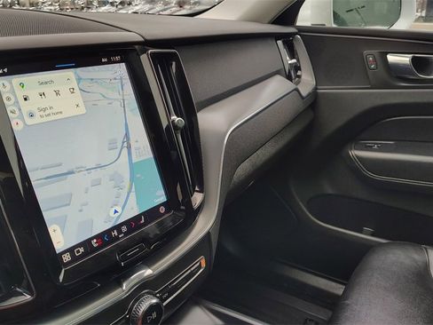 Certified 2023 Volvo XC60 B5 Core w/ Climate Package image 23