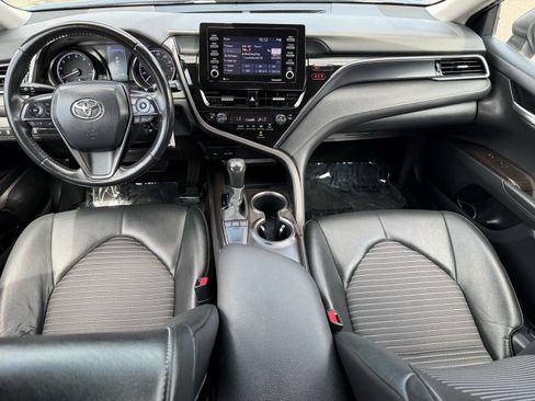 Used 2024 Toyota Camry SE w/ Blackout Package (TMS) FWD image 27