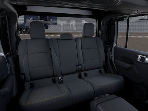 New 2026 Jeep Gladiator Sport AWD/4WD image 15
