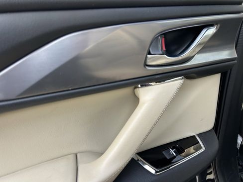 Used 2018 MAZDA CX-9 Grand Touring image 27