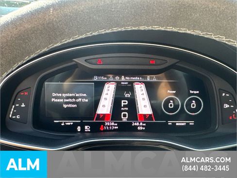 Used 2025 Audi RS Q8 performance image 33