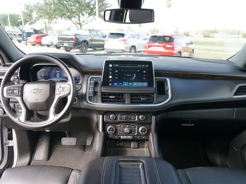 Used 2022 Chevrolet Tahoe Z71 w/ Z71 Off-Road Package image 29