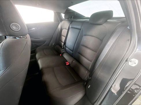 Used 2018 Chevrolet Malibu LS image 25