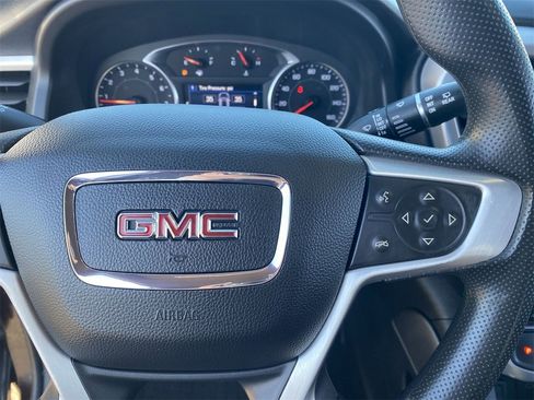 Used 2021 GMC Acadia SLE w/ Driver Convenience Package image 21