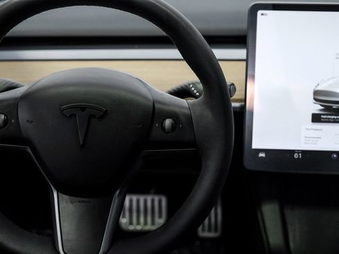 Used 2023 Tesla Model 3 Performance image 25