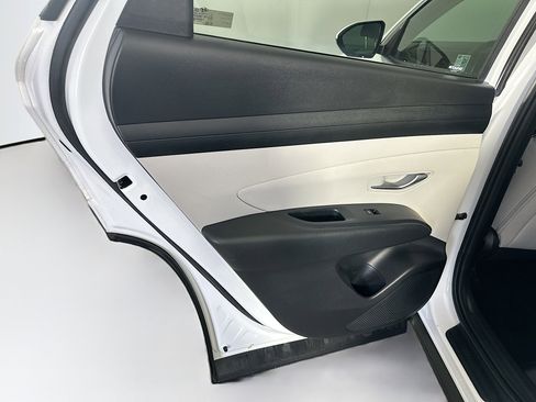 Used 2025 Hyundai Tucson SEL image 26