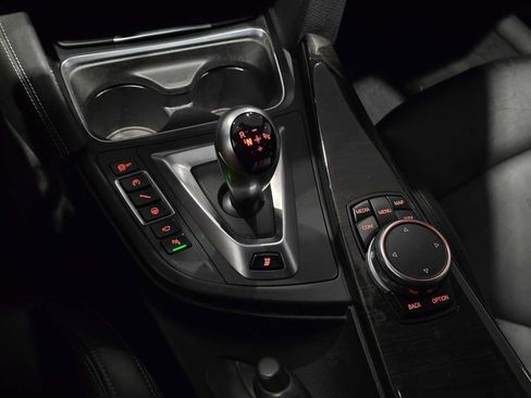 Used 2017 BMW M3 image 25