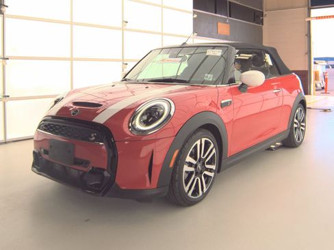 Used 2023 MINI Cooper S image 5