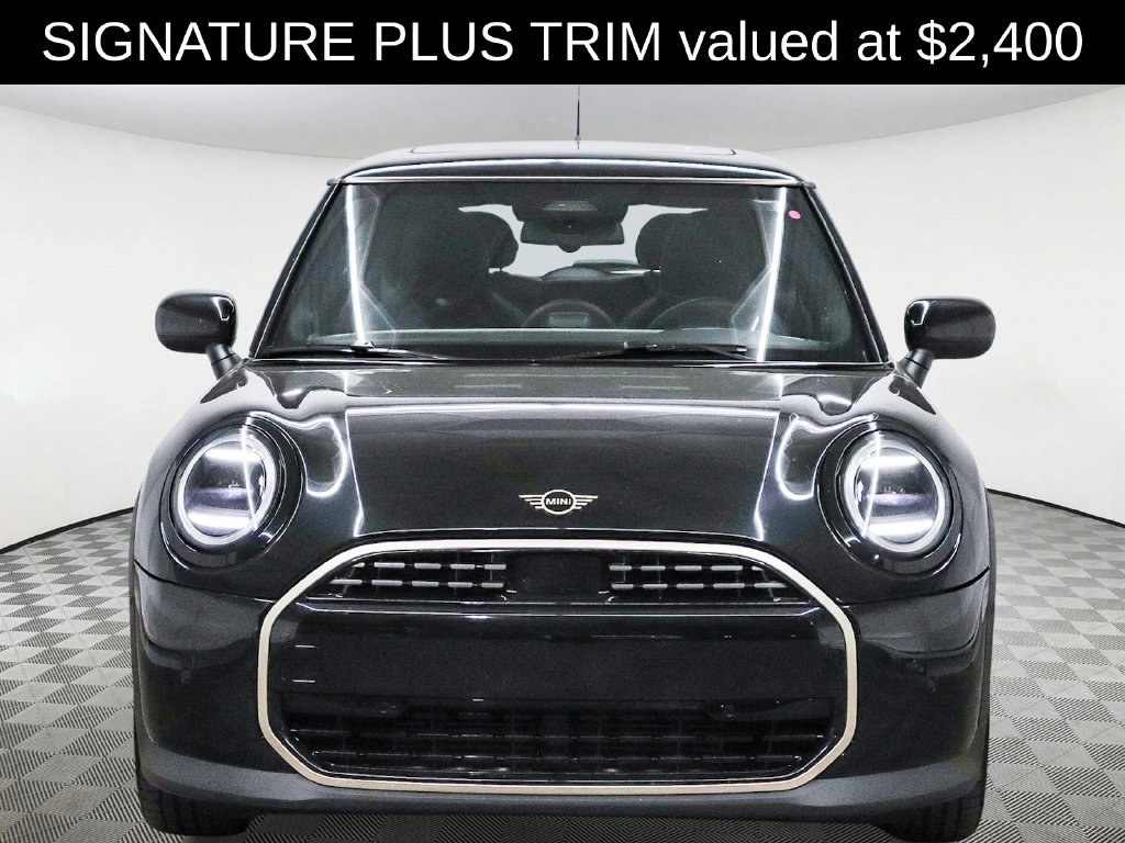 Used 2026 MINI Cooper 2-Door Hardtop FWD image 2