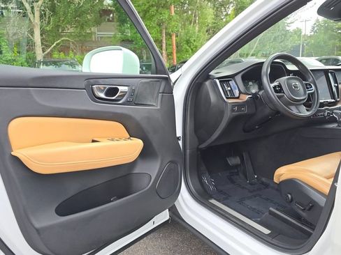 Used 2020 Volvo XC60 T5 Inscription AWD/4WD image 19