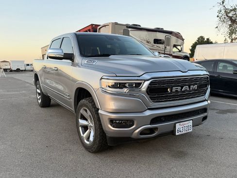 Used 2019 RAM 1500 Limited image 1