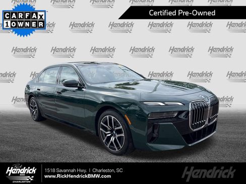 Used 2024 BMW 740i RWD image 1