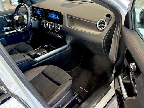 Used 2022 Mercedes-Benz GLA 250 image 31