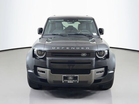 Used 2026 Land Rover Defender 110 S AWD/4WD image 8