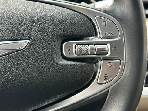 Used 2023 Genesis GV70 2.5T w/ Select Package image 29