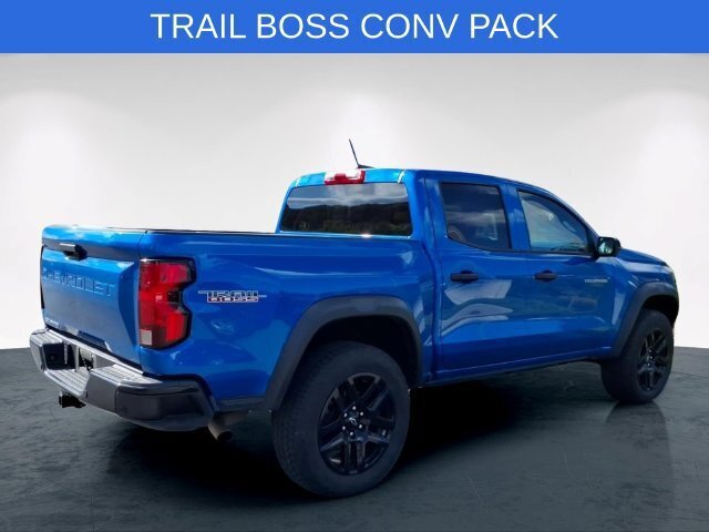 Used 2024 Chevrolet Colorado Trail Boss w/ Technology Package AWD/4WD image 17