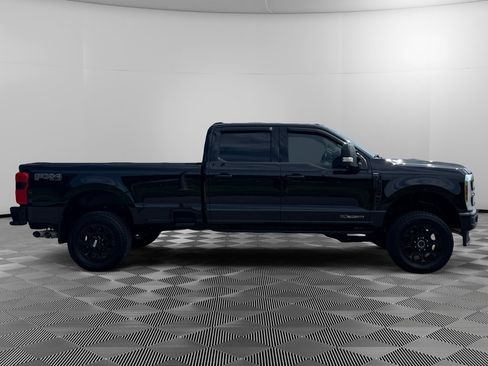 Used 2024 Ford F250 Lariat w/ Lariat Ultimate Package AWD/4WD image 9