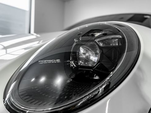 Certified 2024 Porsche 911 Targa 4S image 28