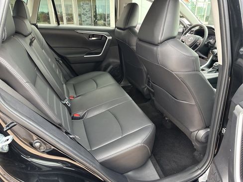 Used 2024 Toyota RAV4 XLE Premium image 18