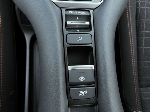 Used 2025 Honda HR-V Sport image 24