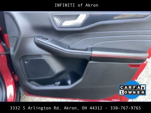 Used 2025 Ford Escape ST-Line image 18