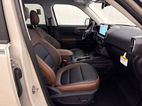 New 2025 Ford Bronco Sport Outer Banks w/ Outer Banks Tech Package+ AWD/4WD image 22