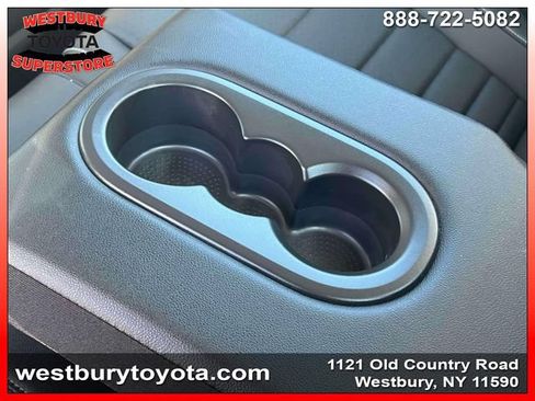 Used 2022 Volkswagen Jetta SE FWD image 18