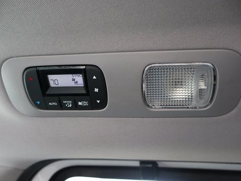 Used 2023 Honda Odyssey Touring image 28