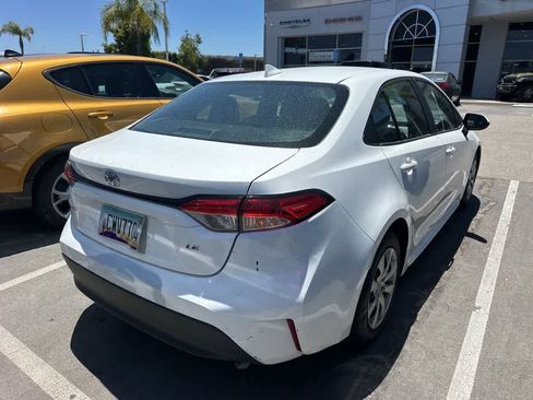 Used 2024 Toyota Corolla LE FWD image 3